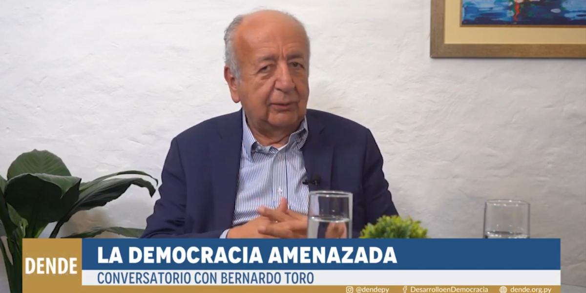 La democracia amenazada. Conversatorio con Bernardo Toro